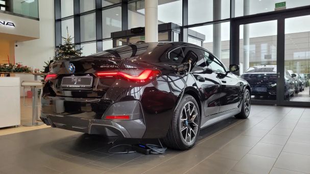 BMW i4 eDrive40 M Sport 250 kW image number 2