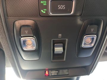 Car image 34