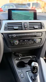 Car image 32