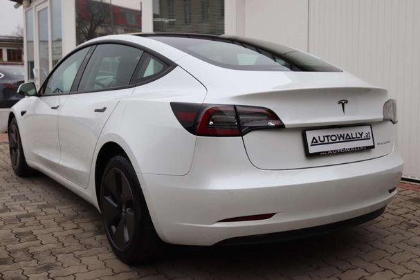 Tesla Model 3 Long Range AWD 361 kW image number 3