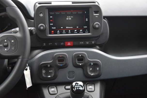 Fiat Panda 1.0 GSE Hybrid 51 kW image number 18