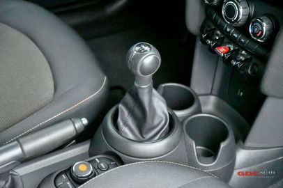 Car image 41