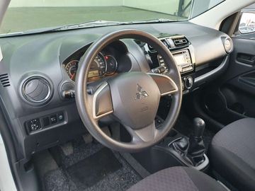 Car image 33