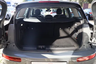 Car image 39