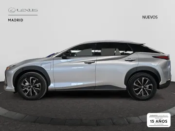 Car image 5