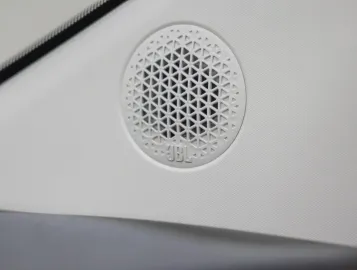 Car image 41