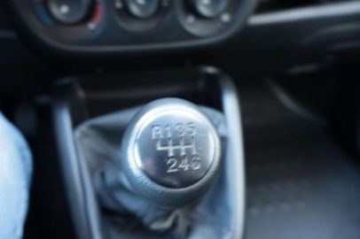 Car image 31