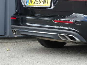 Car image 39