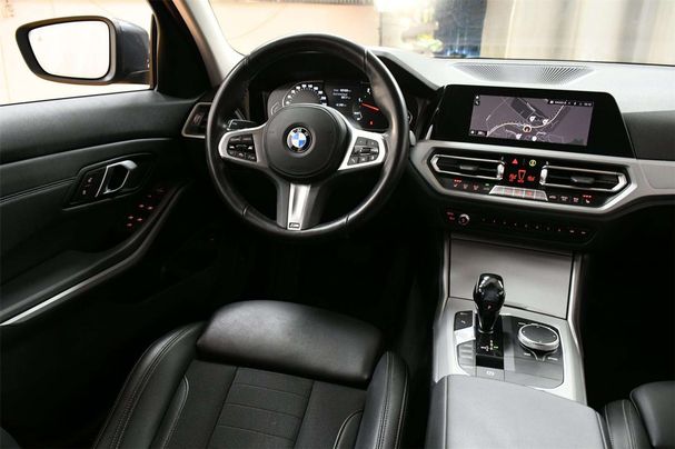 BMW 320d 140 kW image number 16