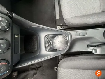 Car image 26