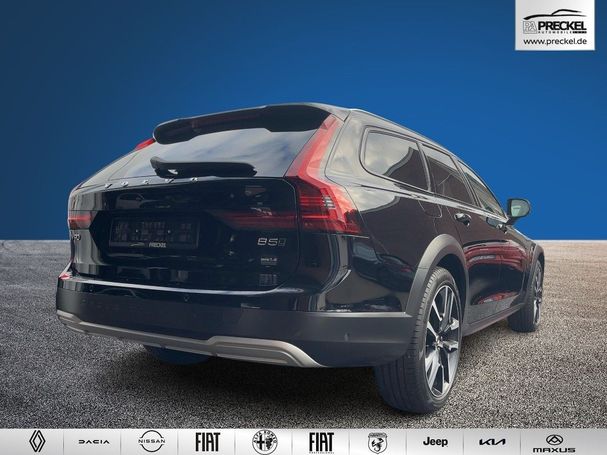 Volvo V90 Cross Country AWD B5 184 kW image number 3