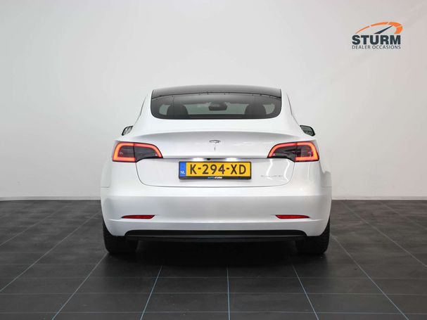 Tesla Model 3 Long Range AWD 258 kW image number 5