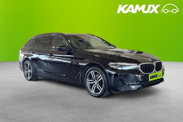 BMW 520d Touring xDrive 140 kW image number 1