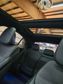 Car image 33