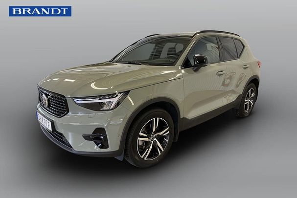 Volvo XC40 B3 Plus Dark 120 kW image number 1