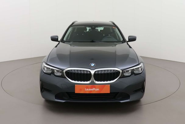 BMW 318d Touring 100 kW image number 2