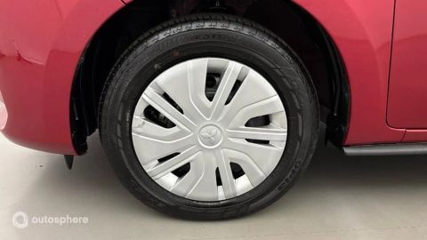 Car image 20