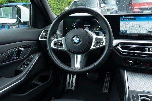 BMW 318i 115 kW image number 9