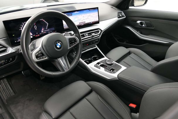 BMW 318i Touring 115 kW image number 4