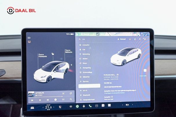 Tesla Model 3 Long Range AWD 324 kW image number 17