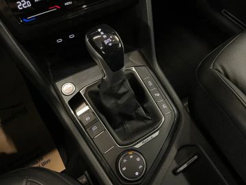 Car image 38