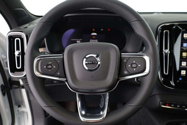 Volvo XC40 B3 Core 120 kW image number 5