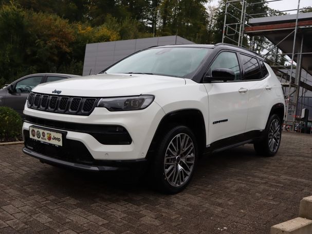 Jeep Compass 1.3 T4 PHEV Summit 4xe 177 kW image number 8