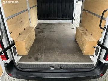 Car image 41