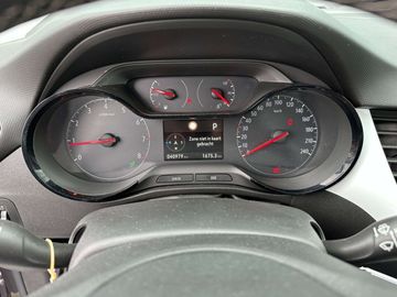 Car image 26