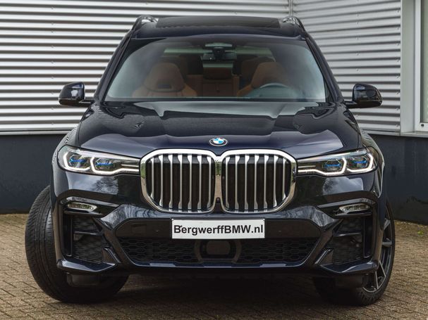 BMW X7 xDrive40i M Sport 245 kW image number 2