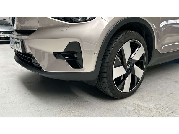 Volvo XC40 Recharge Ultimate 170 kW image number 38