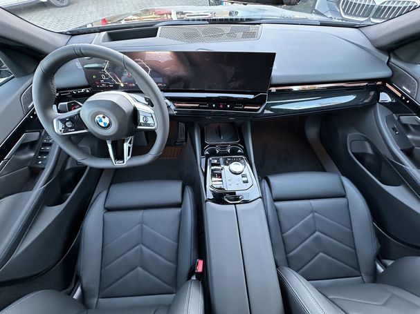 BMW 520d Touring 145 kW image number 15