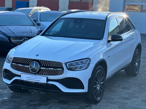 Mercedes-Benz GLC 300 de 4Matic 225 kW image number 3