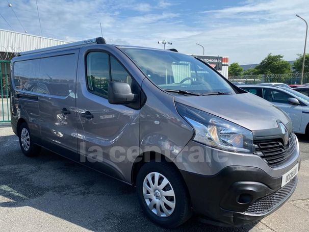 Renault Trafic Energy dCi 145 107 kW image number 3