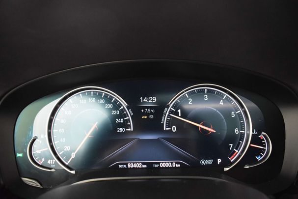 BMW 520i Touring 135 kW image number 39