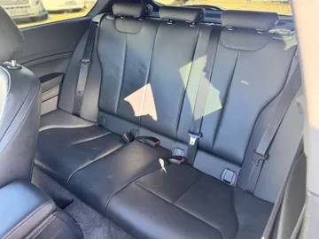Car image 37