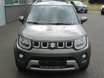 Car image 5
