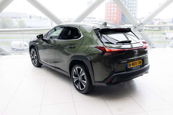 Lexus UX 250h 135 kW image number 13