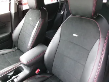 Car image 35