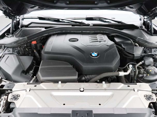 BMW 320i 135 kW image number 38