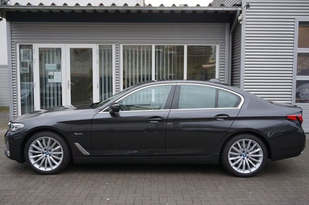 BMW 530 e 215 kW image number 4