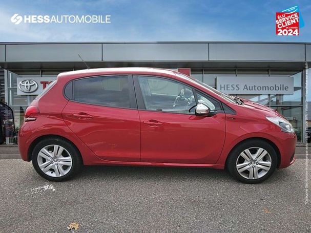 Peugeot 208 PureTech 82 Signature 61 kW image number 11