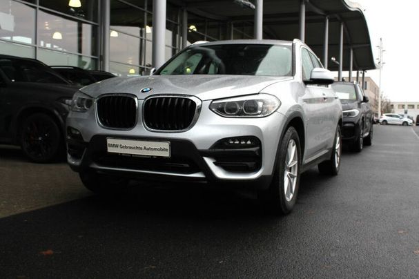 BMW X3 xDrive30e 215 kW image number 1