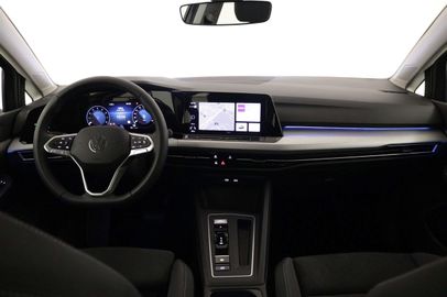 Car image 38