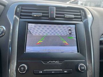 Car image 37