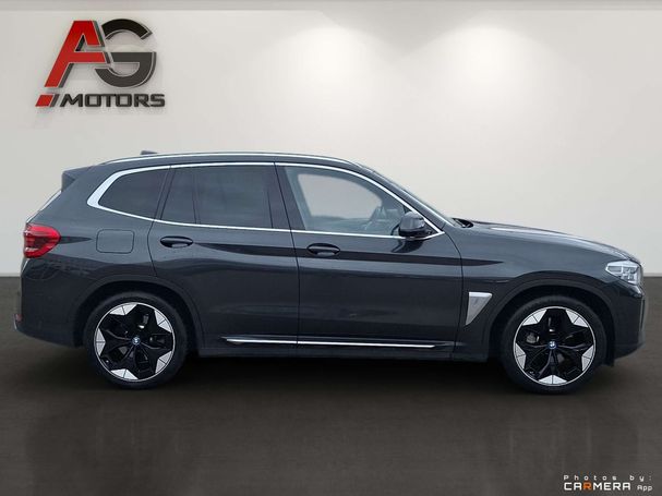 BMW iX3 Impressive 210 kW image number 4