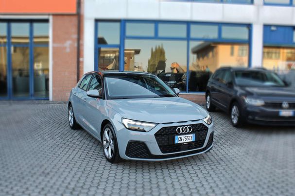 Audi A1 25 TFSI S tronic Sportback 70 kW image number 2