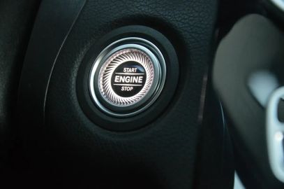 Car image 37