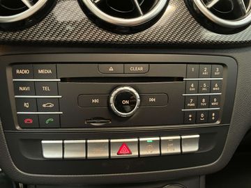 Car image 38