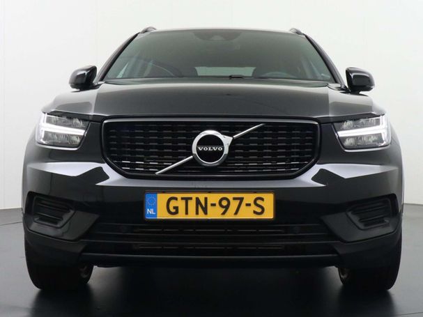 Volvo XC40 Recharge T4 155 kW image number 3